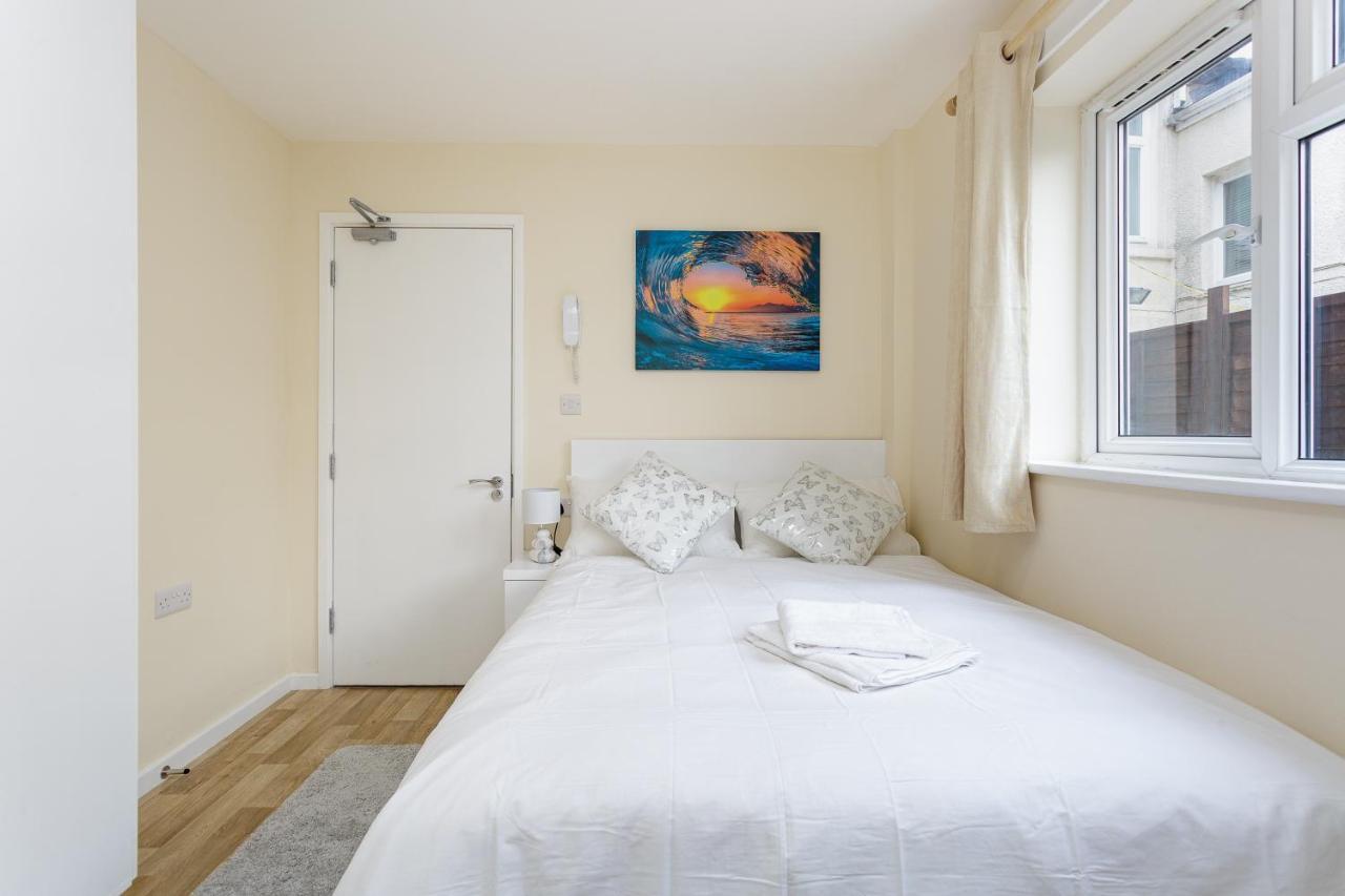Blackberry - Stylish Self-Contained Flats In Soton City Centre Southampton Ngoại thất bức ảnh